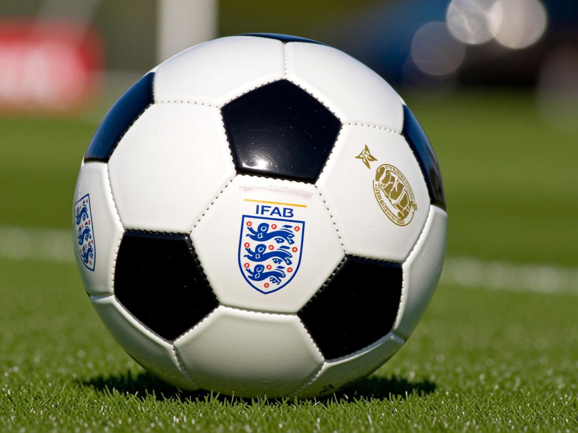 九游网页官网-“高新区全民健身馆:壁球的秘密,击球背后是百秒的决战!” 第2张