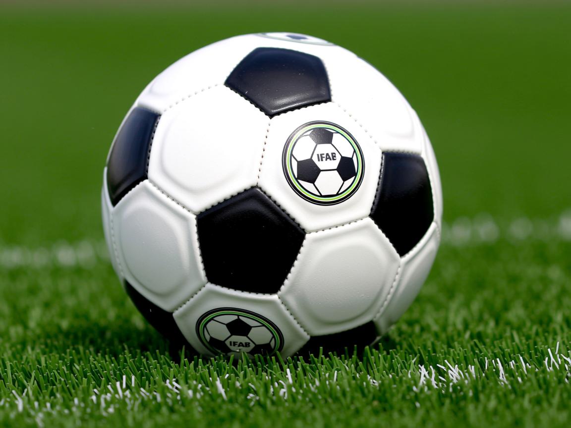 九游娱乐官方-“高新区全民健身馆:短柄墙球赛,战术与力量的无缝对接” 第2张